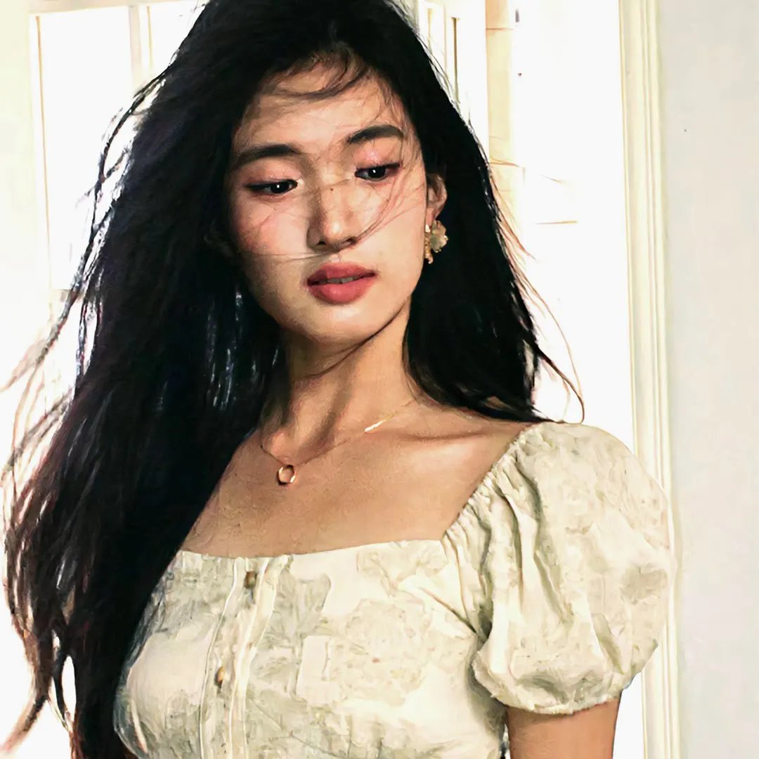 当扎卡里比弗来到小镇